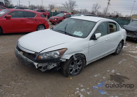 2011 Honda Accord 2.4 Lx-P z USA, uszkodzony, nr VIN 1HGCP2F43BA097210